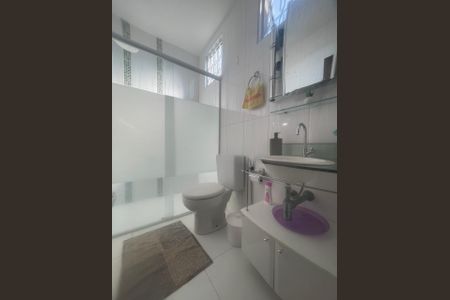 Casa à venda com 177m², 4 quartos e 2 vagas Casa à venda com 177m², 4 quartos e 2 vagasFoto 13