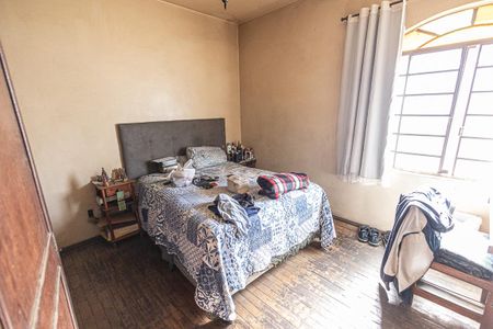 Casa à venda com 157m², 4 quartos e 4 vagasSuíte