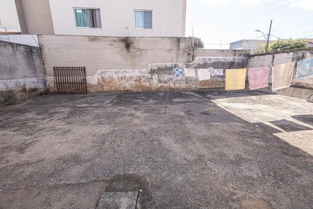 Casa à venda com 157m², 4 quartos e 4 vagasQuintal
