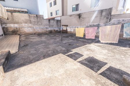 Casa à venda com 157m², 4 quartos e 4 vagasQuintal