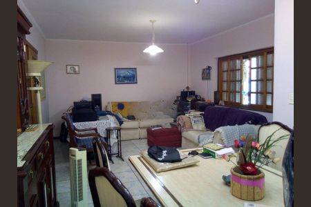 Casa à venda com 150m², 4 quartos e 4 vagasFoto 05