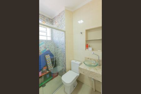 Casa à venda com 130m², 3 quartos e 2 vagasBanheiro da Suíte 