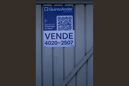 Casa à venda com 130m², 3 quartos e 2 vagasPlaca