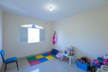 Casa à venda com 130m², 3 quartos e 2 vagasSuíte 