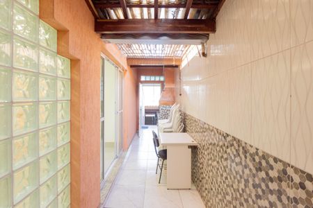 Casa à venda com 130m², 3 quartos e 2 vagasÁrea de Serviço