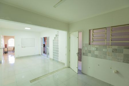 Casa à venda com 130m², 3 quartos e 2 vagasCozinha