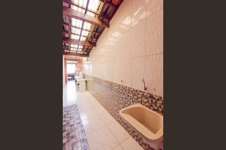 Casa à venda com 130m², 3 quartos e 2 vagasÁrea de Serviço