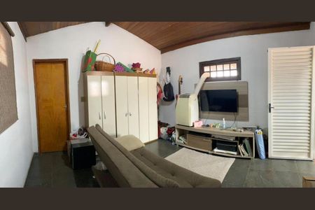 Casa à venda com 178m², 4 quartos e 5 vagasFoto 05