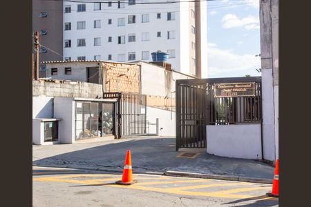 Apartamento para alugar com 50m², 2 quartos e 1 vagaFachada e portaria