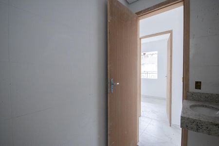 Apartamento à venda com 40m², 2 quartos e sem vaga Apartamento à venda com 40m², 2 quartos e sem vagaBanheiro