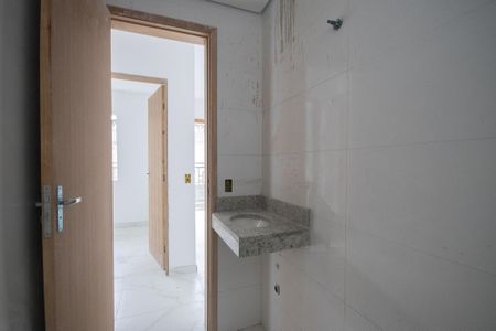 Apartamento à venda com 40m², 2 quartos e sem vaga Apartamento à venda com 40m², 2 quartos e sem vagaBanheiro