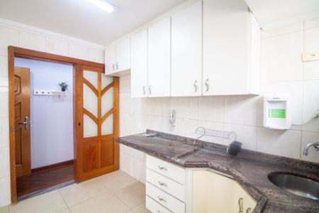 Apartamento à venda com 75m², 2 quartos e 1 vagaCozinha