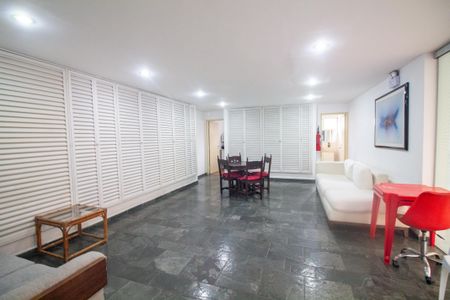 Apartamento à venda com 75m², 2 quartos e 1 vagaÁrea comum - Salão de Festas