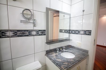 Apartamento à venda com 75m², 2 quartos e 1 vagaBanheiro