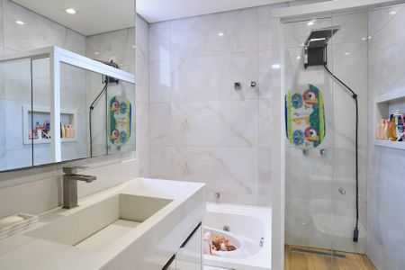 Casa à venda com 190m², 3 quartos e 2 vagasBanheiro da Suíte