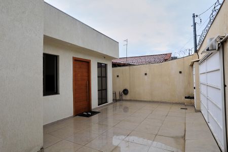 Casa à venda com 190m², 3 quartos e 2 vagasGaragem