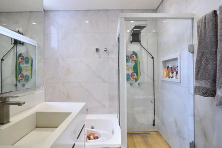 Casa à venda com 190m², 3 quartos e 2 vagasBanheiro da Suíte