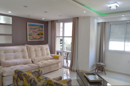 Apartamento à venda com 70m², 2 quartos e 1 vagaSala