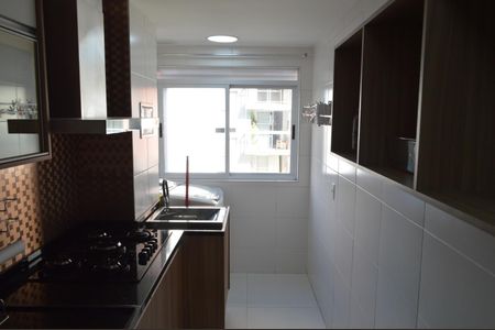 Apartamento à venda com 70m², 2 quartos e 1 vagaÁrea de Serviço