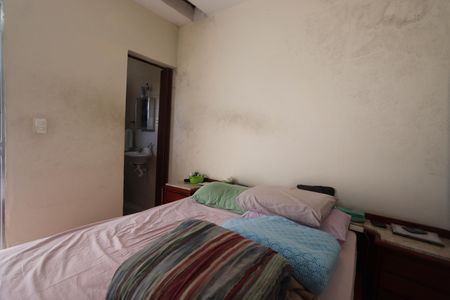 Casa à venda com 170m², 4 quartos e 2 vagasSuíte da Edícula