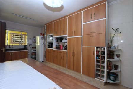 Casa à venda com 170m², 4 quartos e 2 vagasCozinha