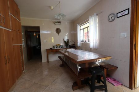 Casa à venda com 170m², 4 quartos e 2 vagasCozinha