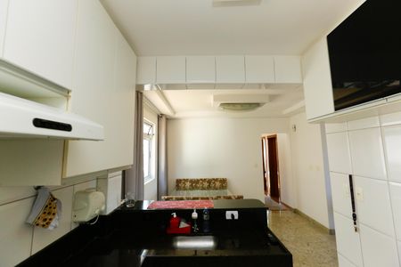 Apartamento à venda com 85m², 3 quartos e 2 vagas Apartamento à venda com 85m², 3 quartos e 2 vagasCozinha