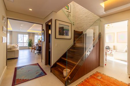 Apartamento à venda com 290m², 3 quartos e 2 vagas Apartamento à venda com 290m², 3 quartos e 2 vagasSala