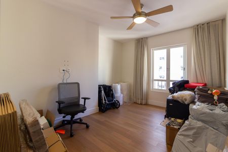 Apartamento à venda com 290m², 3 quartos e 2 vagas Apartamento à venda com 290m², 3 quartos e 2 vagasQuarto 2