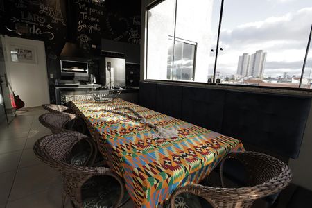 Apartamento à venda com 100m², 2 quartos e 1 vagaSala Cobertura