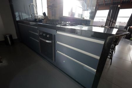 Apartamento à venda com 100m², 2 quartos e 1 vagaCobertura