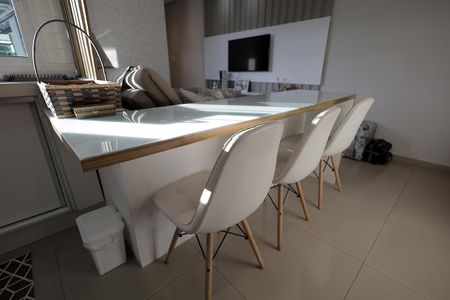 Apartamento à venda com 100m², 2 quartos e 1 vagaCozinha