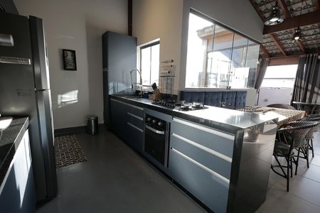 Apartamento à venda com 100m², 2 quartos e 1 vagaCobertura