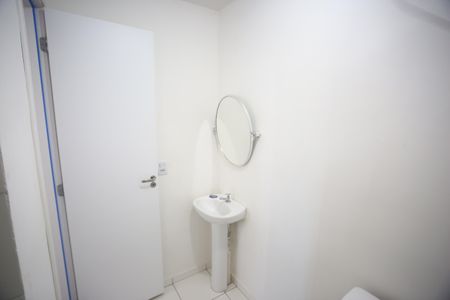 Apartamento à venda com 45m², 2 quartos e sem vagaBanheiro