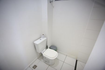 Apartamento à venda com 45m², 2 quartos e sem vagaBanheiro