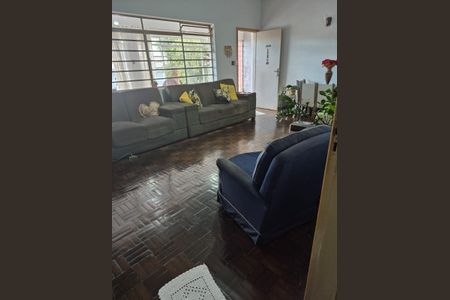 Casa à venda com 355m², 6 quartos e sem vagaSala