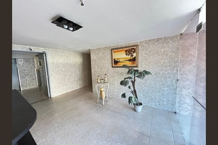 Apartamento à venda com 70m², 2 quartos e 1 vagaHall de entrada