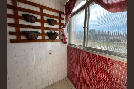 Apartamento à venda com 70m², 2 quartos e 1 vagaÁrea de Serviço