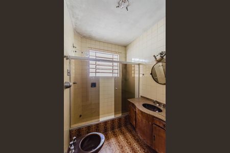 Casa à venda com 257m², 3 quartos e 3 vagasBanheiro