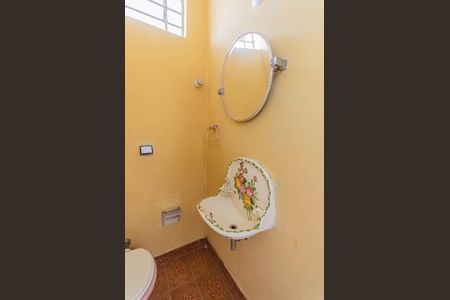 Casa à venda com 257m², 3 quartos e 3 vagasLavabo