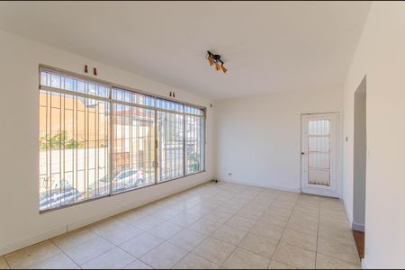 Casa à venda com 257m², 3 quartos e 3 vagasSala