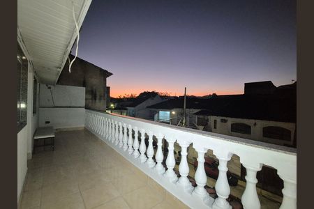 Casa de condomínio à venda com 70m², 2 quartos e sem vagaVaranda
