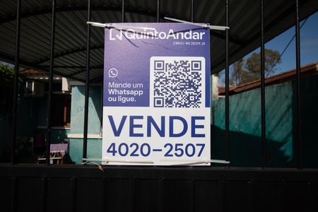 Casa à venda com 87m², 3 quartos e 2 vagasPlaca