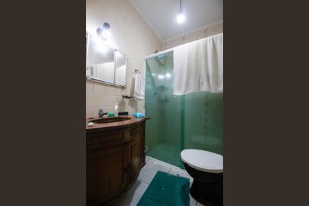 Casa à venda com 157m², 3 quartos e 3 vagasBanheiro da Suíte