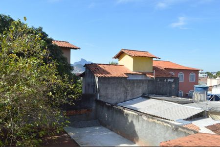 Casa à venda com 350m², 3 quartos e 5 vagas Casa à venda com 350m², 3 quartos e 5 vagasVista da Varanda