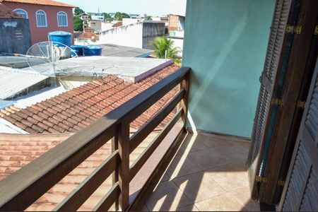 Casa à venda com 350m², 3 quartos e 5 vagas Casa à venda com 350m², 3 quartos e 5 vagasVaranda do Quarto 2