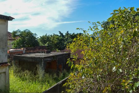 Casa à venda com 350m², 3 quartos e 5 vagas Casa à venda com 350m², 3 quartos e 5 vagasVista da Varanda