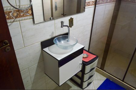 Casa à venda com 350m², 3 quartos e 5 vagas Casa à venda com 350m², 3 quartos e 5 vagasBanheiro