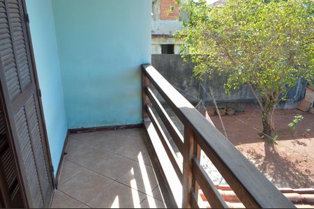 Casa à venda com 350m², 3 quartos e 5 vagas Casa à venda com 350m², 3 quartos e 5 vagasVaranda do Quarto 2