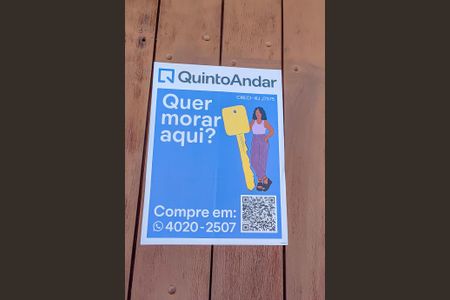 Casa à venda com 350m², 3 quartos e 5 vagas Casa à venda com 350m², 3 quartos e 5 vagasPlaca